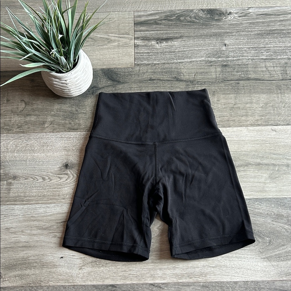 Lululemon Align High Rise Short 6”